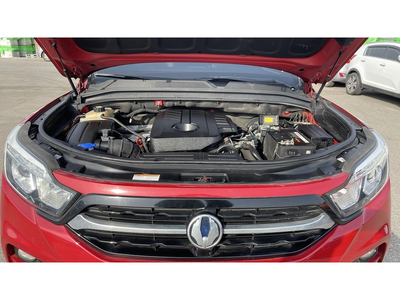 SSANG YONG REXTON SPORTS 2019 / 4WD / DIESEL / SMART KEY 30