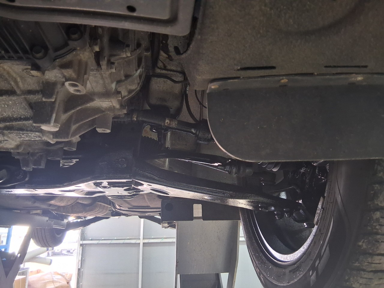 KIA CARNIVAL 2019 / 6PASAJEROS / DIESEL / CAMARA R 39