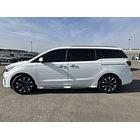 KIA CARNIVAL 2019 / 6PASAJEROS / DIESEL / CAMARA R 10