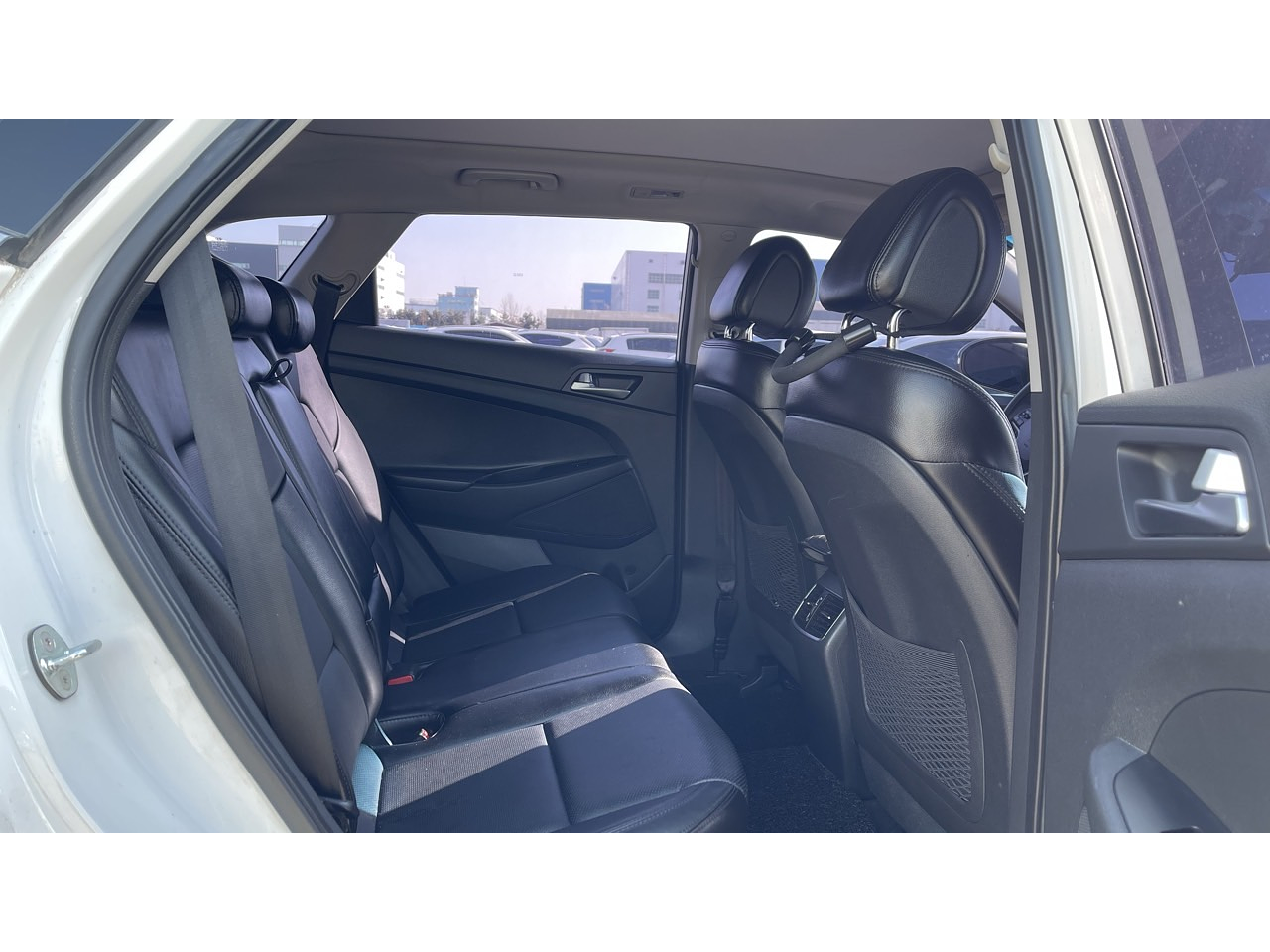 HYUNDAI TUCSON 2017 / PANTALLA / SUNROOF / DIESEL  23