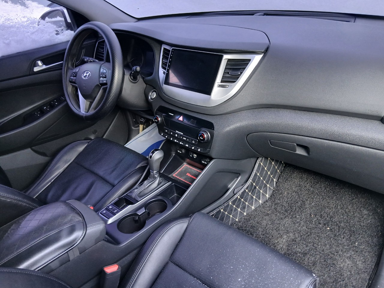 HYUNDAI TUCSON 2017 / PANTALLA / SUNROOF / DIESEL  17