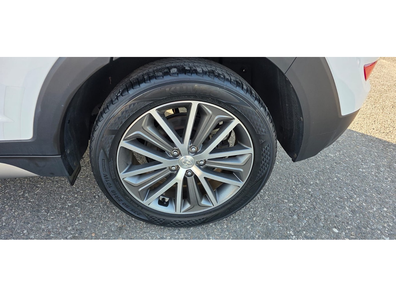 HYUNDAI TUCSON 2017 / PANTALLA / SUNROOF / DIESEL  38