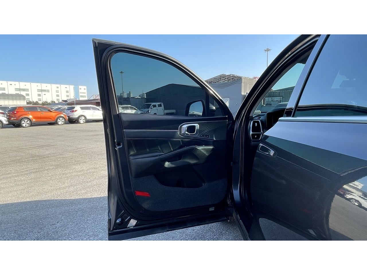 KIA SORENTO 2021 / 7 PASAJEROS / 2WD / DIESEL 2.2 / CAMARA R  12