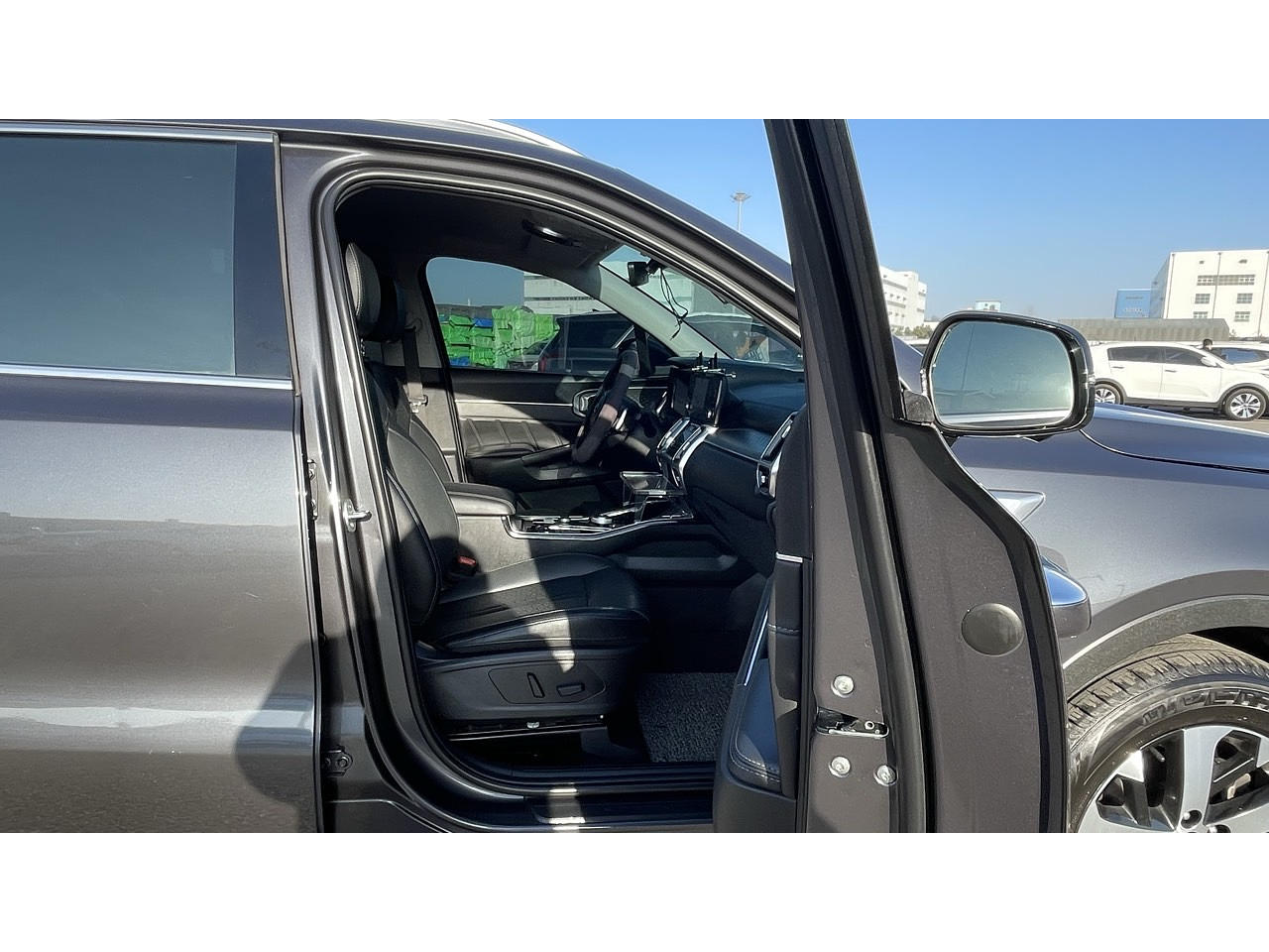 KIA SORENTO 2021 / 7 PASAJEROS / 2WD / DIESEL 2.2 / CAMARA R  23