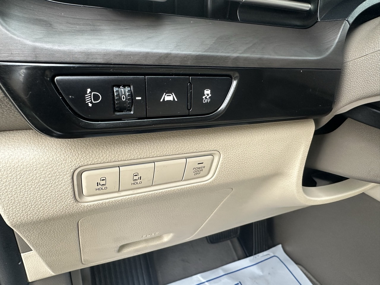 KIA CARNIVAL 2021 / 9PASAJEROS / CAMARA R / DIESEL 16