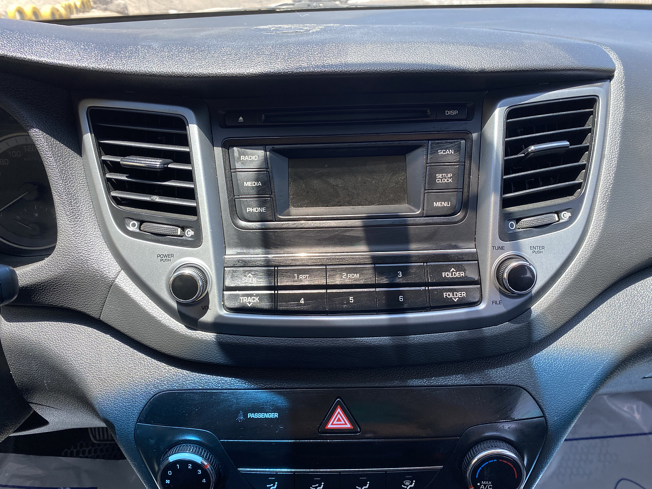  HYUNDAI TUCSON 2016 / AUTOMÁTICA  / DIESEL 1.7  / 2WD  20