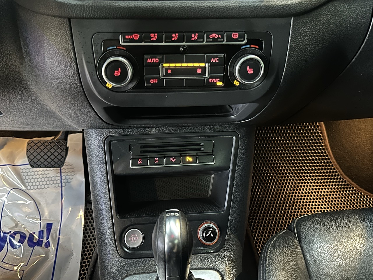 VOLKSWAGEN TIGUAN TDI 2013 / SUNROOF / SMART KEY / 4WD 18