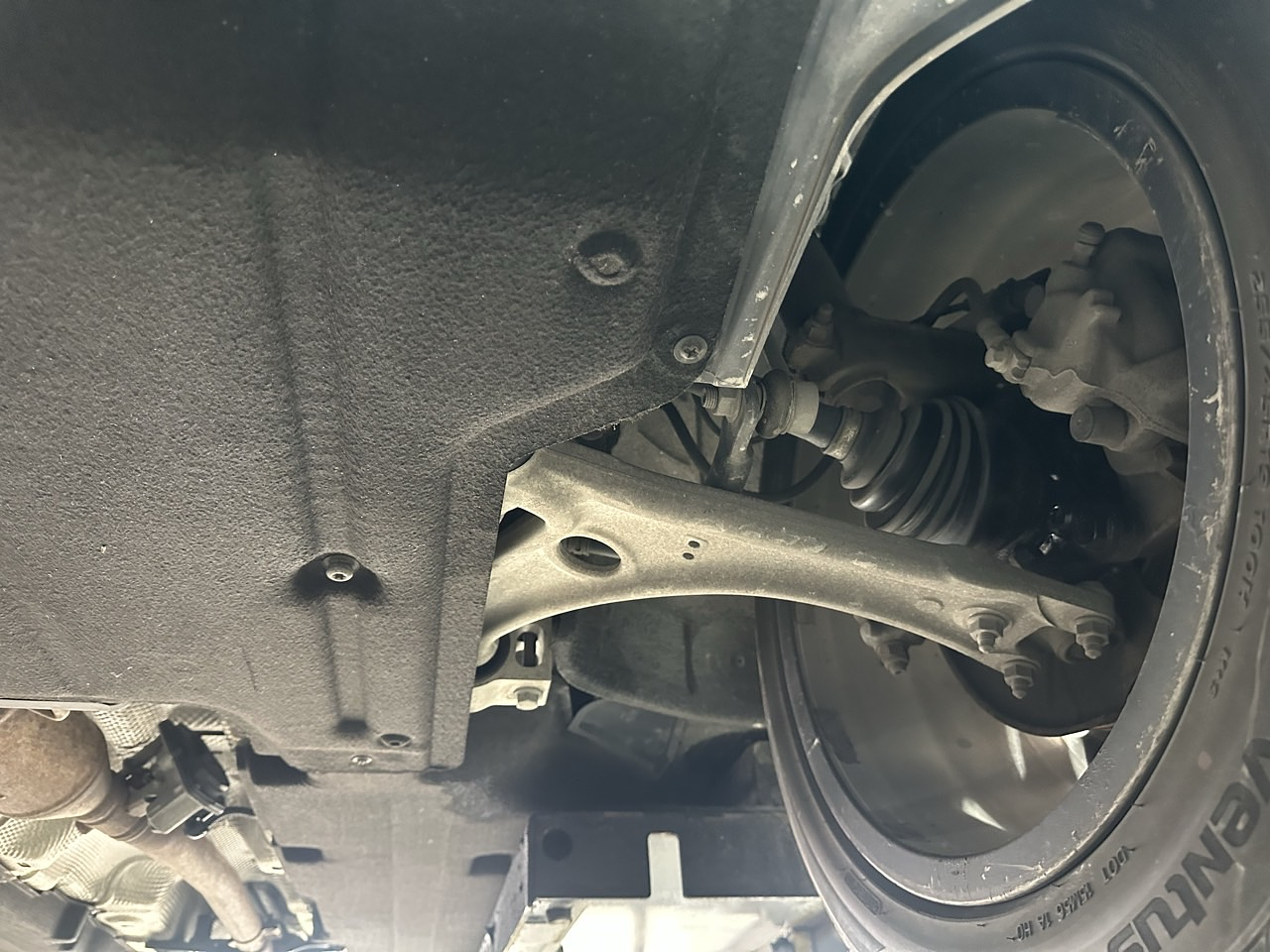 AUDI Q3 35 TDI QUATTRO 2016 / SUNROOF / SMART KEY / CAMARA R  34