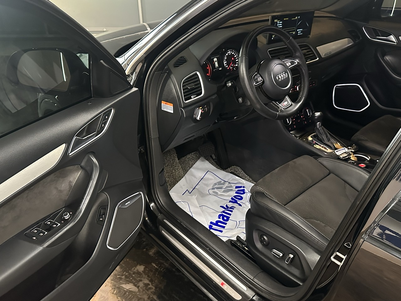 AUDI Q3 35 TDI QUATTRO 2016 / SUNROOF / SMART KEY / CAMARA R  9