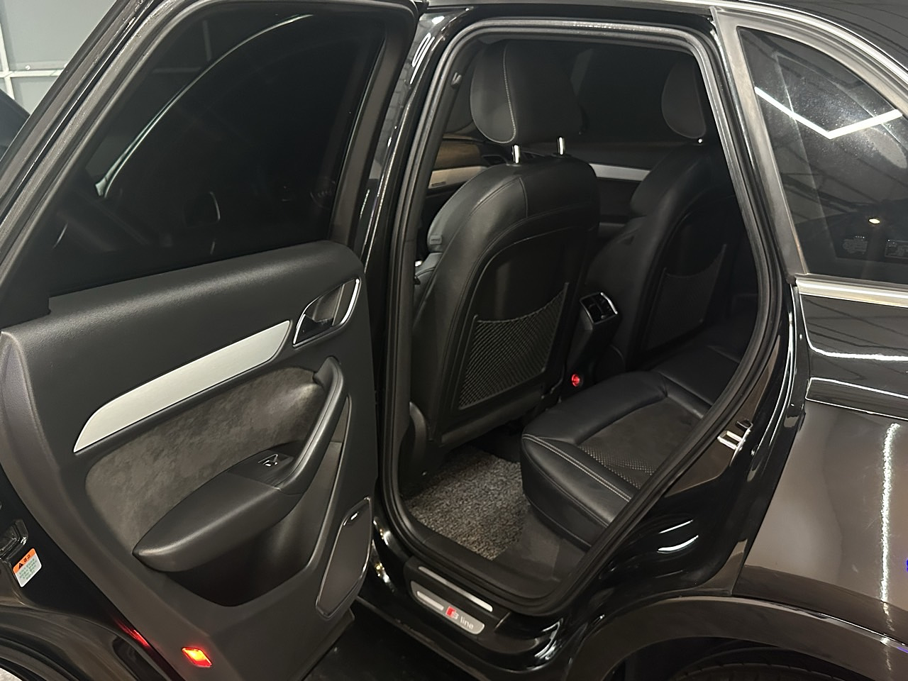 AUDI Q3 35 TDI QUATTRO 2016 / SUNROOF / SMART KEY / CAMARA R  26