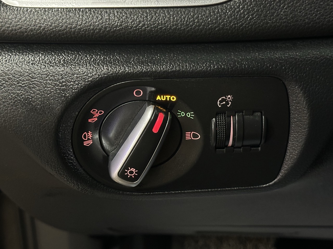 AUDI Q3 35 TDI QUATTRO 2016 / SUNROOF / SMART KEY / CAMARA R  14