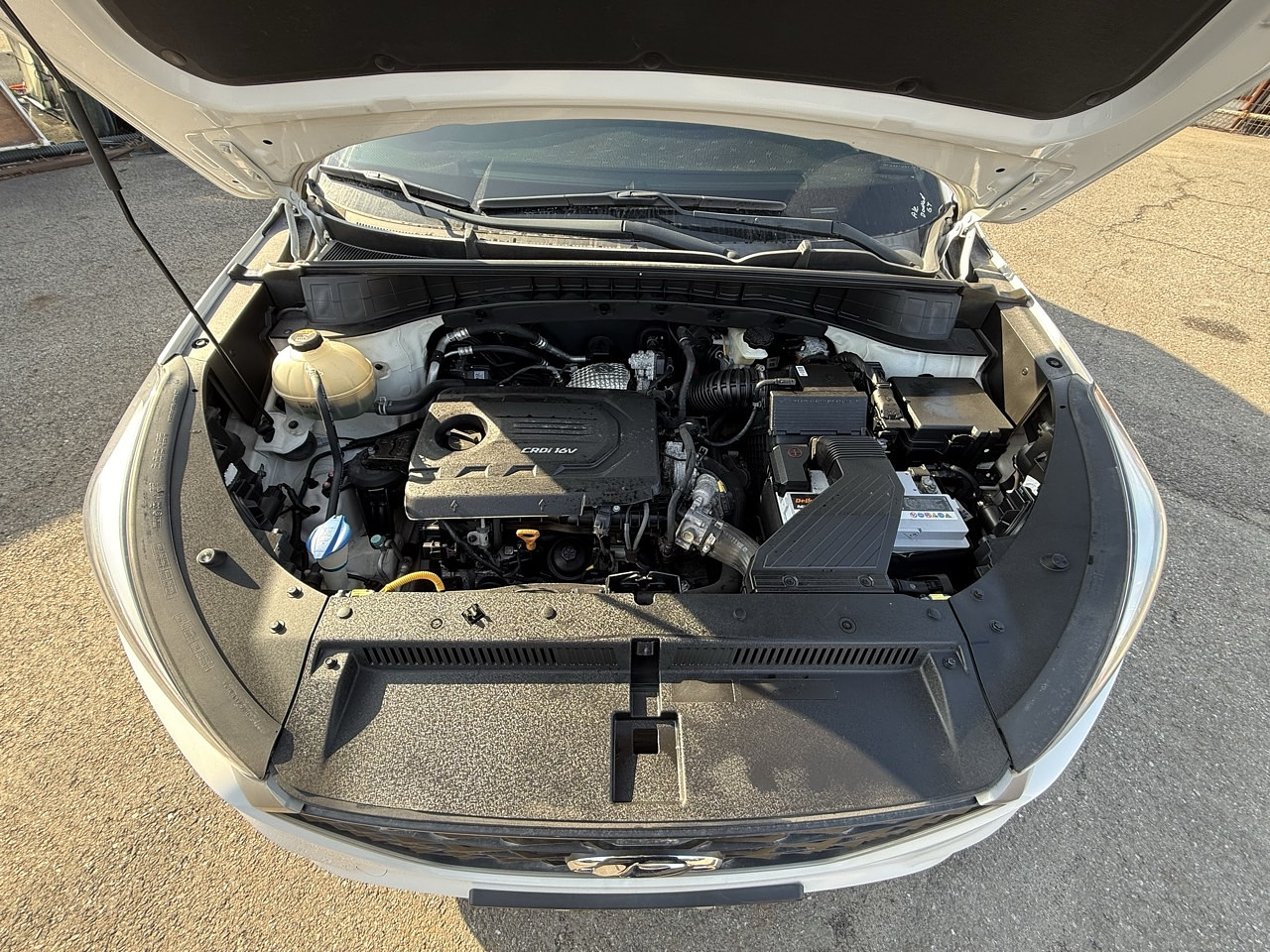 HYUNDAI ALL NEW TUCSON 2017 / CÁMARA R / 2WD/ DIESEL 1.7 CC 32