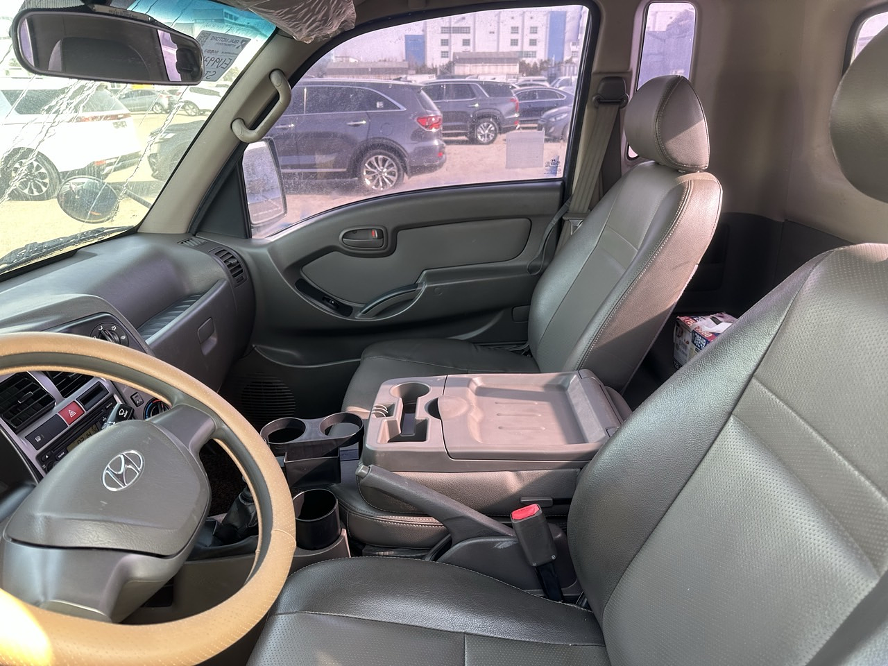 PORTER 2014 CAB Y MEDIA / MECANICA 2WD  / DIESEL 10