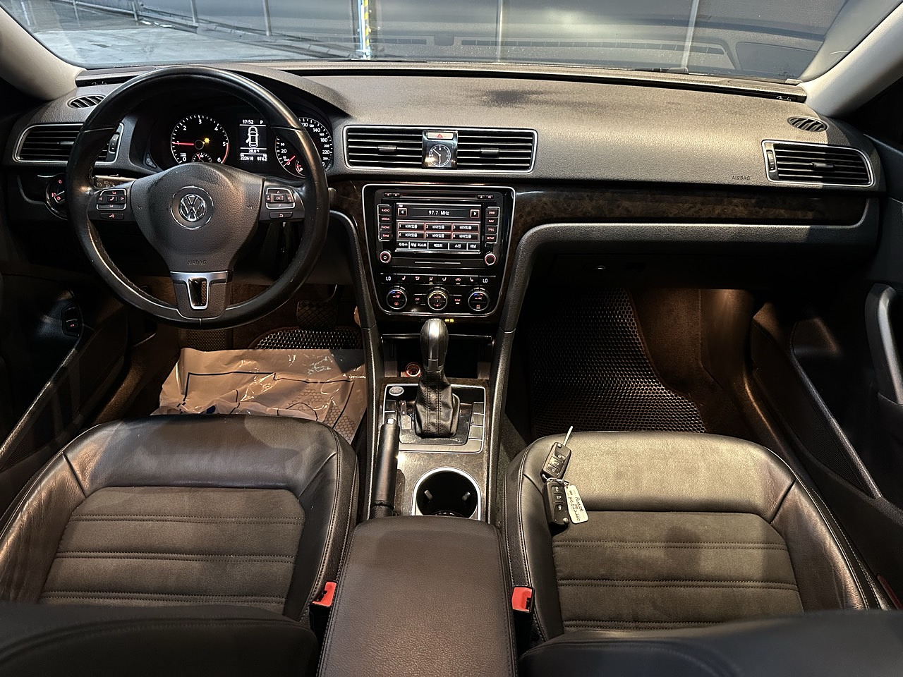 VOLKSWAGEN PASSAT 2015 / SUNROOF / CAMARA R / SMART KEY / 2WD 12