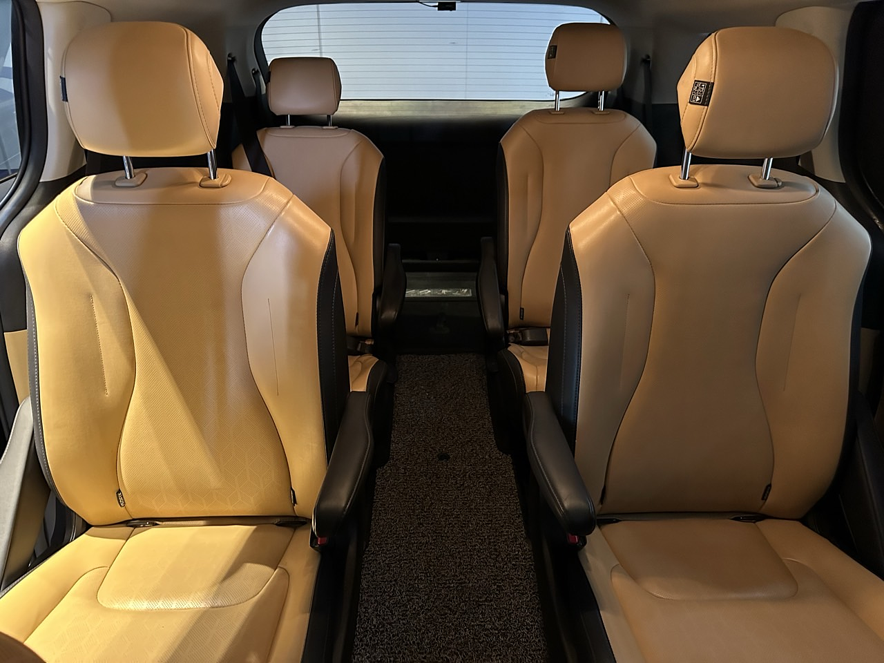 KIA CARNIVAL 2022 / 9PASAJEROS / CAMARA R / DIESEL / SMART KEY  30