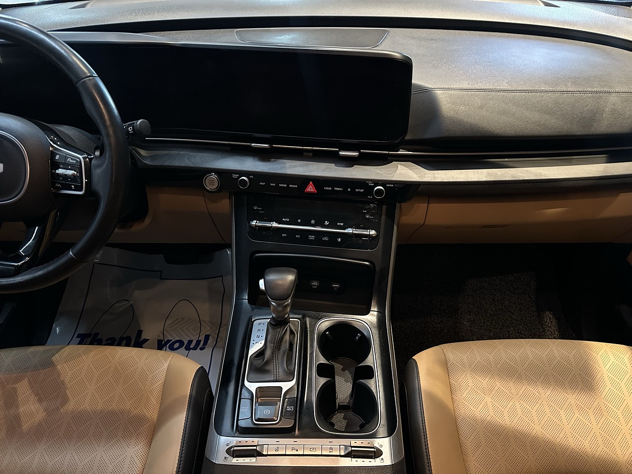 KIA CARNIVAL 2022 / 9PASAJEROS / CAMARA R / DIESEL / SMART KEY  15