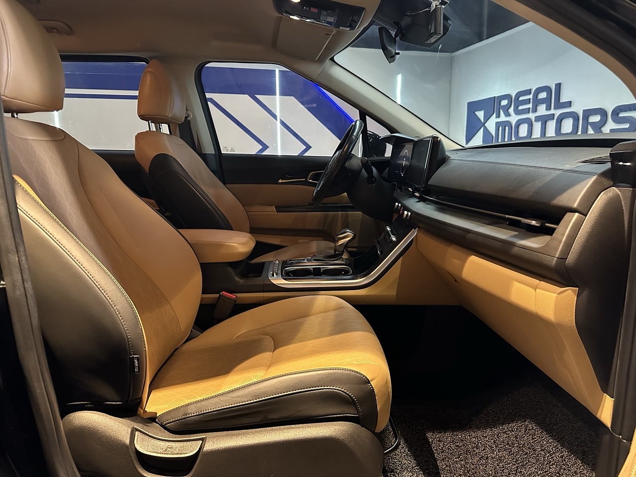 KIA CARNIVAL 2022 / 9PASAJEROS / CAMARA R / DIESEL / SMART KEY  20