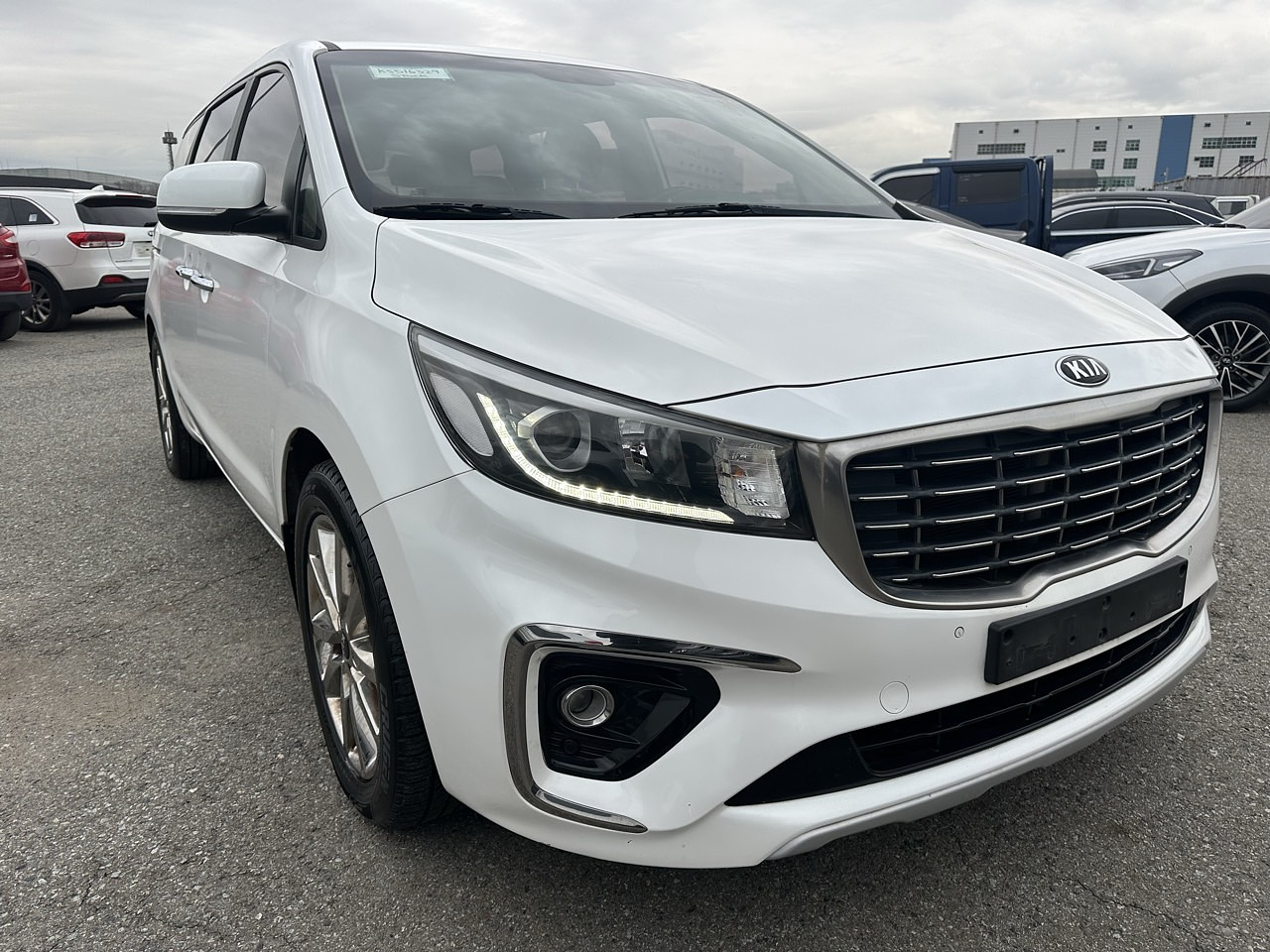 KIA CARNIVAL 2019 / 9PASAJEROS / DIESEL 2.2 / CAMARA R / P ELECTRICA 1