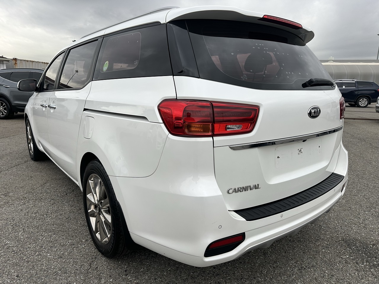 KIA CARNIVAL 2019 / 9PASAJEROS / DIESEL 2.2 / CAMARA R / P ELECTRICA 6