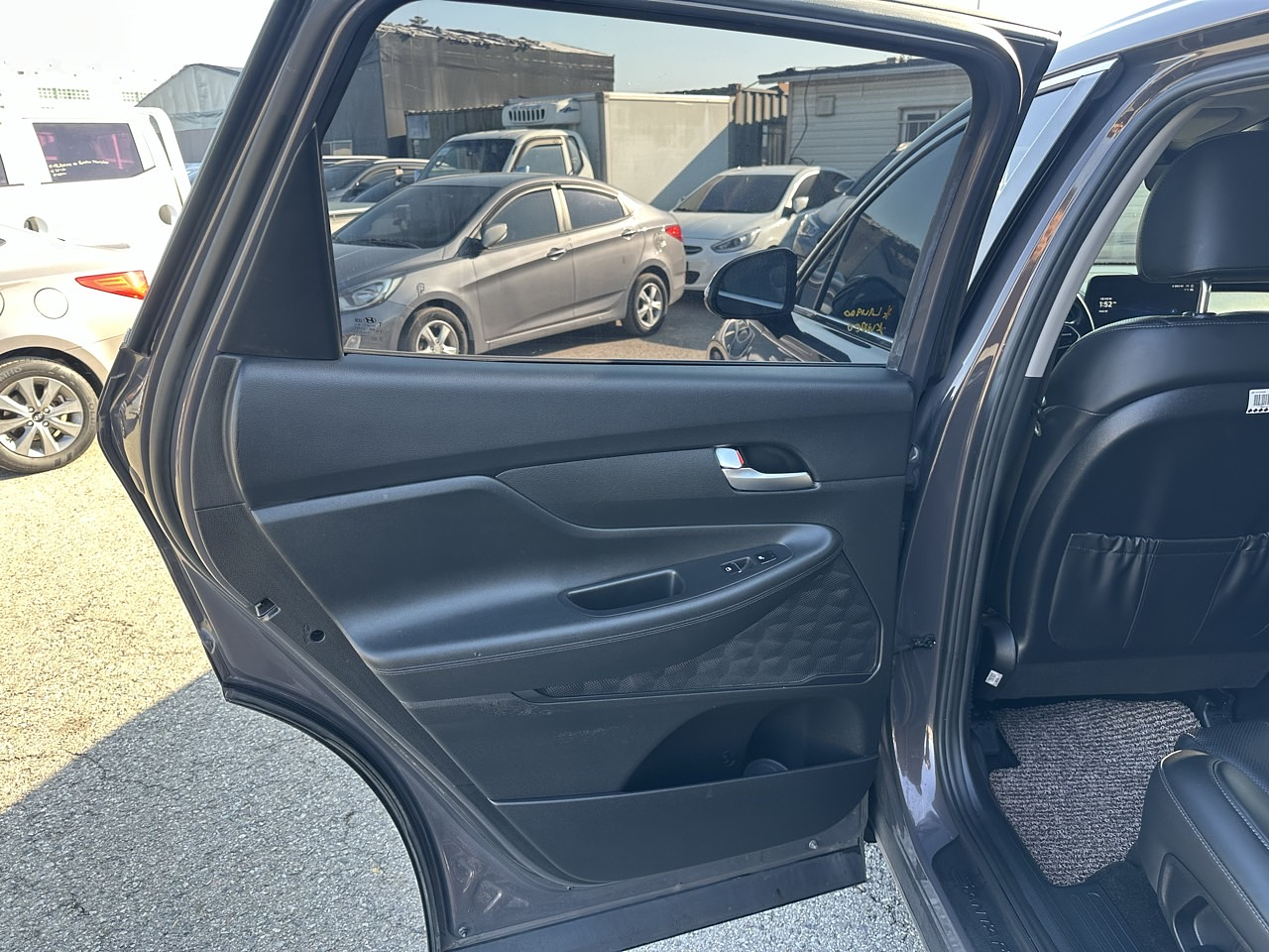 HYUNDAI SANTAFE 2021 / CAMARA R / AUTOMATICO / DIESEL / 7PASAJEROS 19