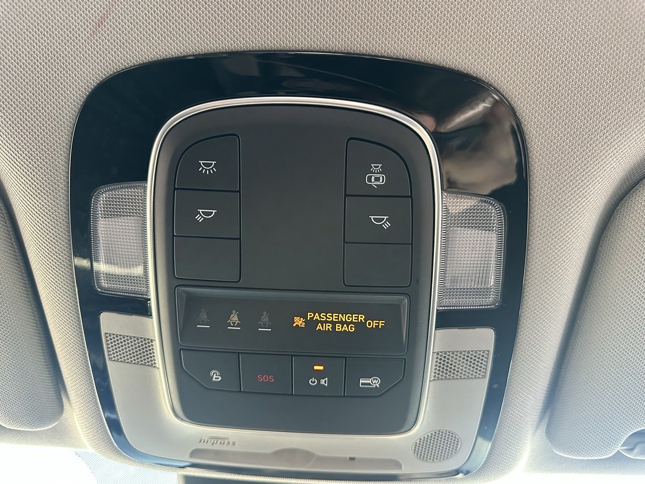 HYUNDAI SANTAFE 2021 / CAMARA R / AUTOMATICO / DIESEL / 7PASAJEROS 18