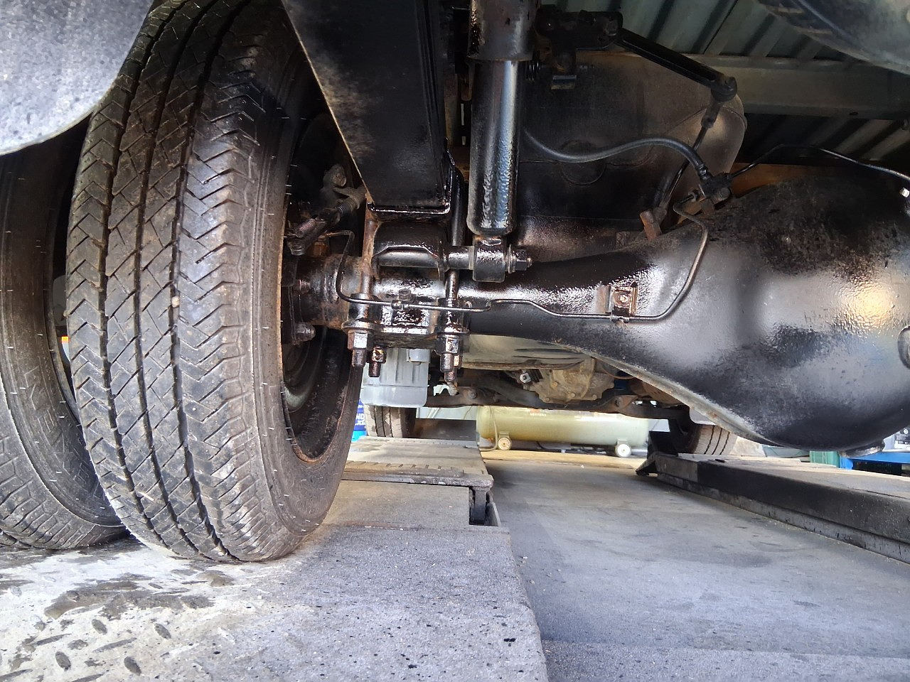 PORTER 2014 CAB Y MEDIA / MECANICA 2WD  / DIESEL 17