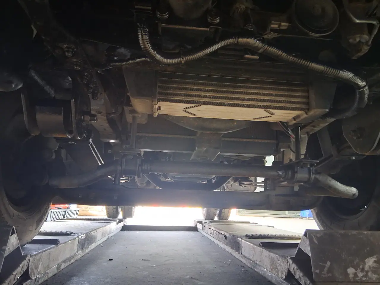 KIA BONGO 2018 / 1.2TON / KINGCAB / MECANICA CAJA 6TA / 2WD 29