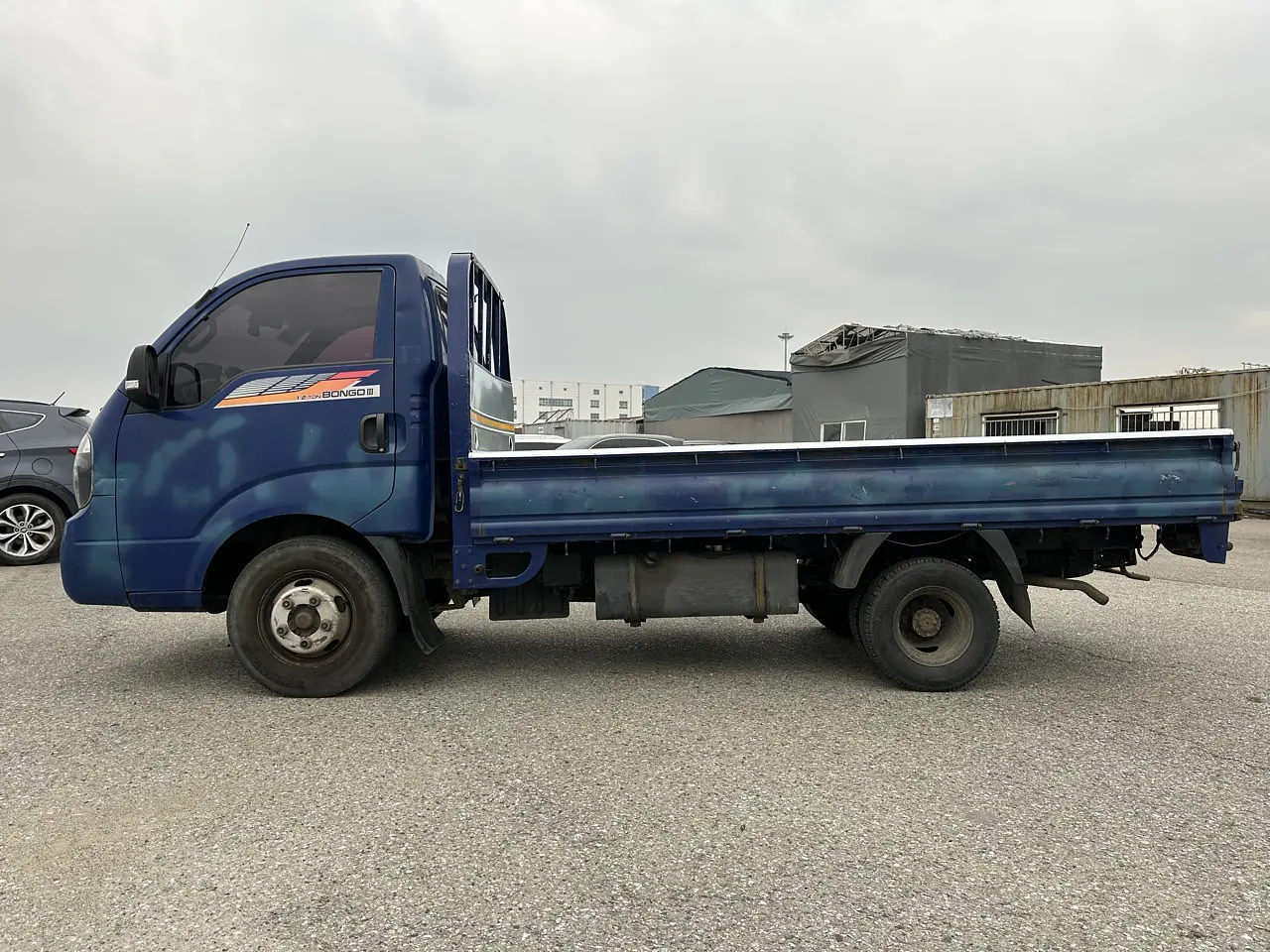 KIA BONGO 2018 / 1.2TON / KINGCAB / MECANICA CAJA 6TA / 2WD 9