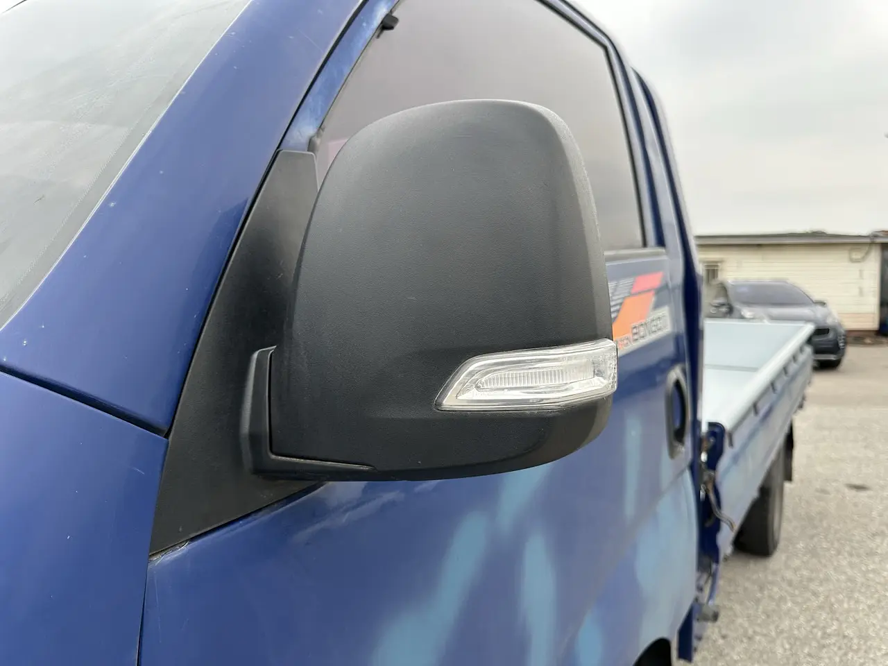 KIA BONGO 2018 / 1.2TON / KINGCAB / MECANICA CAJA 6TA / 2WD 6