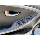 HYUNDAI i30 2014 / SMART KEY / DIESEL 1.6 / SUNROOF  11