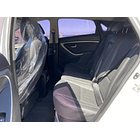 HYUNDAI i30 2014 / SMART KEY / DIESEL 1.6 / SUNROOF  24