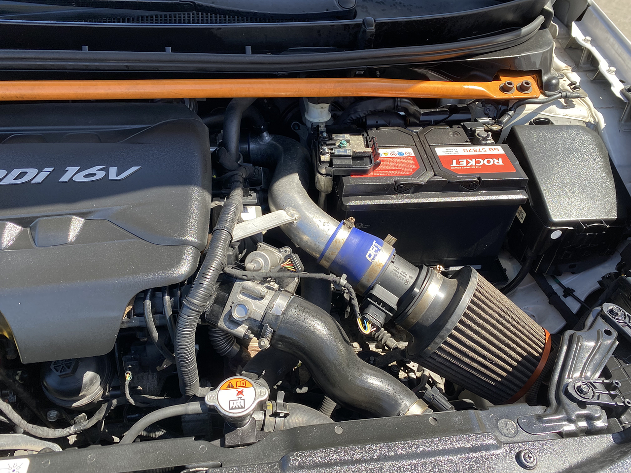 HYUNDAI i30 2014 / SMART KEY / DIESEL 1.6 / SUNROOF  29