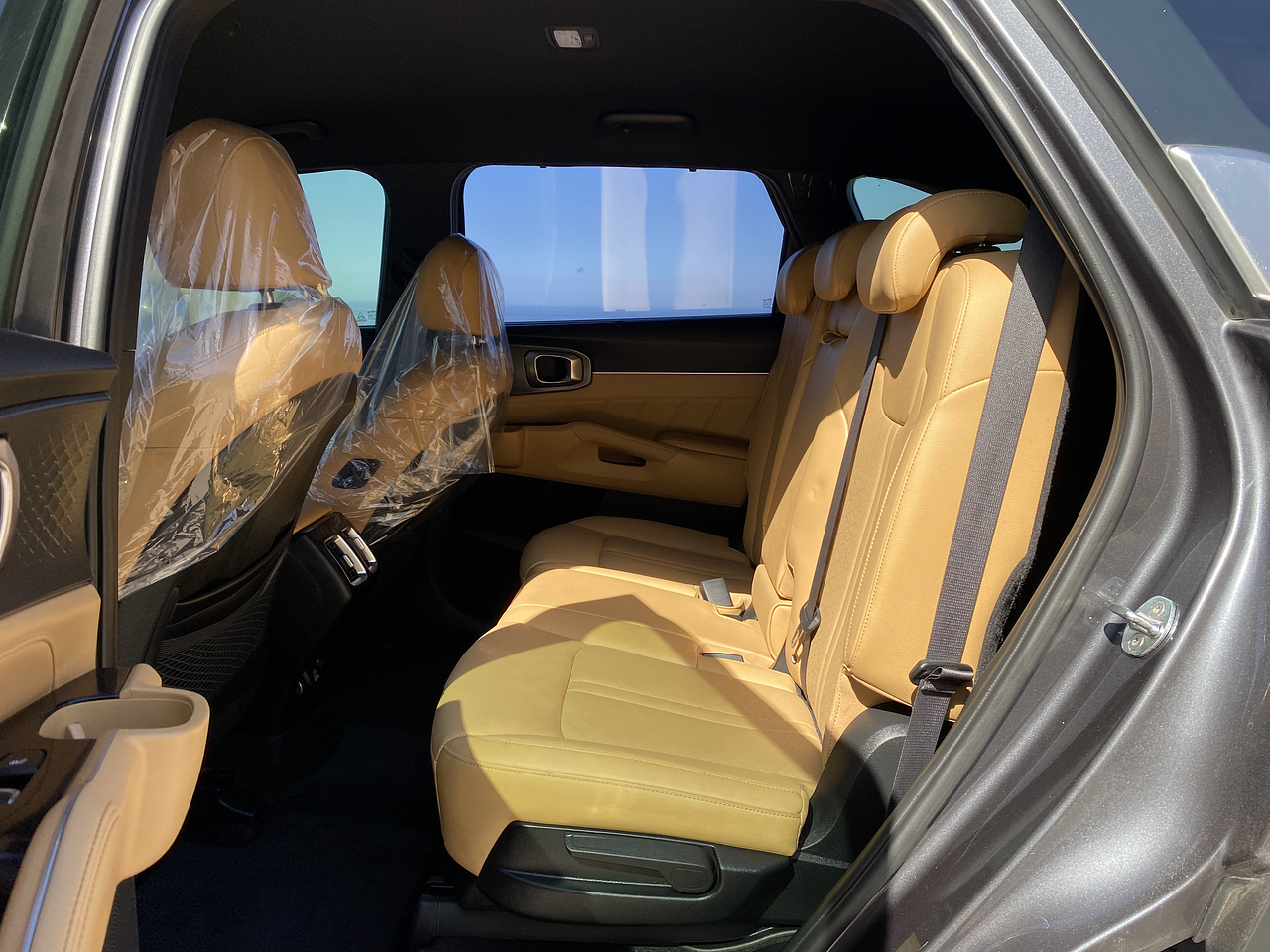 KIA SORENTO 2021 / 7 PASAJEROS / 2WD / DIESEL 2.2 / CAMARA 360 28