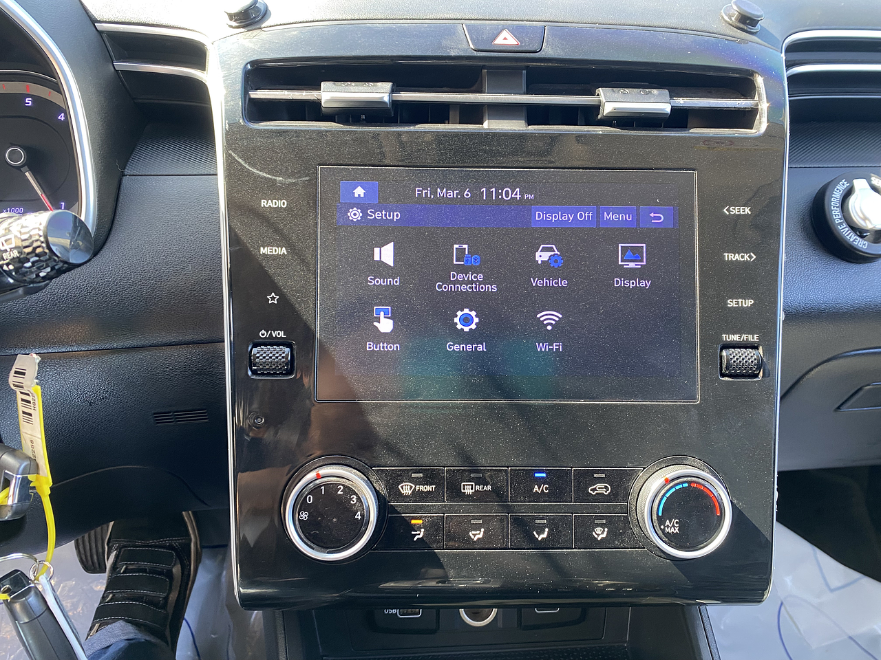  HYUNDAI TUCSON 2022 / AUTOMÁTICA  / DIESEL 2.0 / 2WD / PANTALLA 16