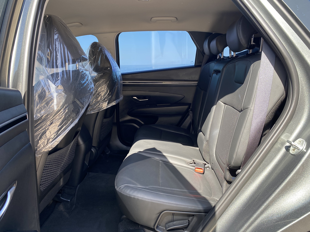  HYUNDAI TUCSON 2022 / AUTOMÁTICA  / DIESEL 2.0 / 2WD / PANTALLA 23