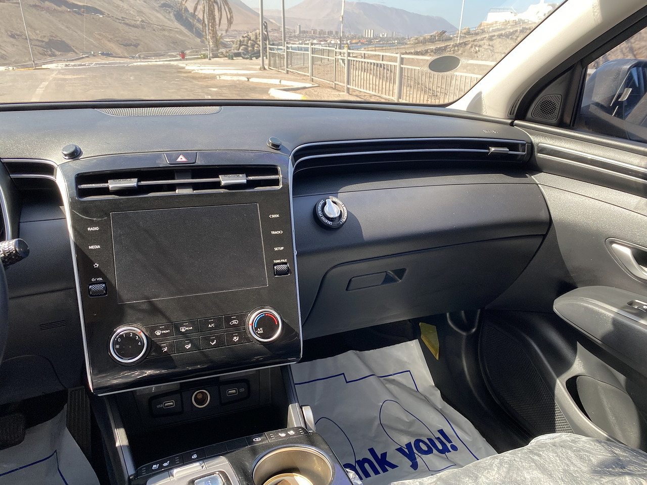  HYUNDAI TUCSON 2022 / AUTOMÁTICA  / DIESEL 2.0 / 2WD / PANTALLA 12