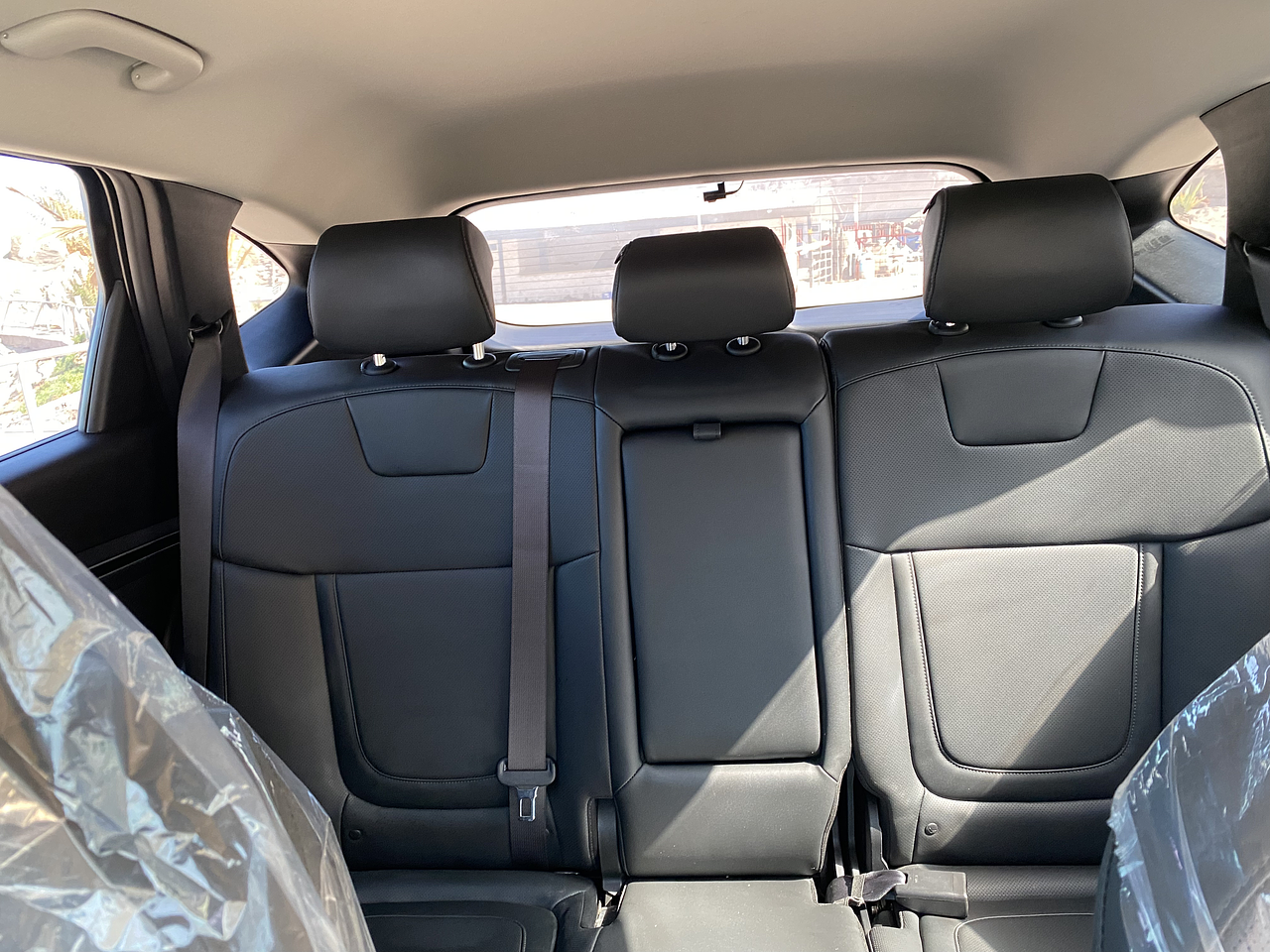  HYUNDAI TUCSON 2022 / AUTOMÁTICA  / DIESEL 2.0 / 2WD / PANTALLA 26