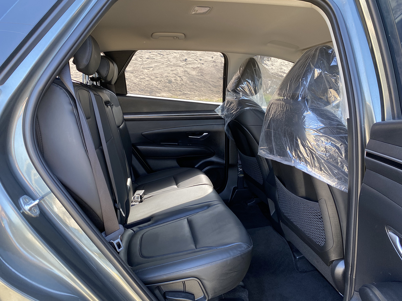  HYUNDAI TUCSON 2022 / AUTOMÁTICA  / DIESEL 2.0 / 2WD / PANTALLA 25