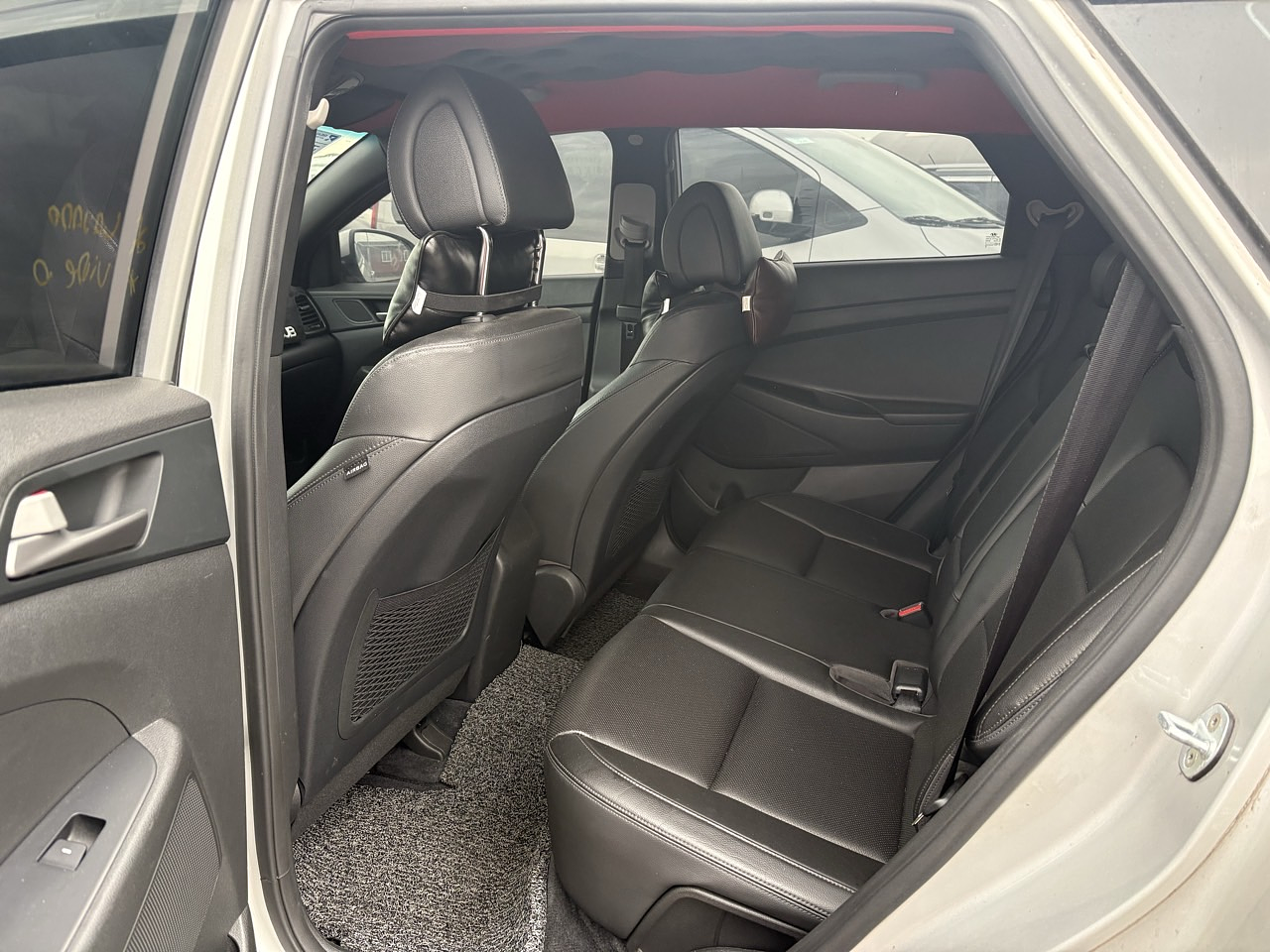 HYUNDAI TUCSON 2018 / CAMARA R / DIESEL 1.7 / 2WD 29