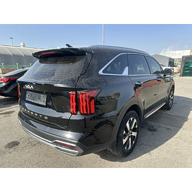KIA Sorento — foto 9 de 18