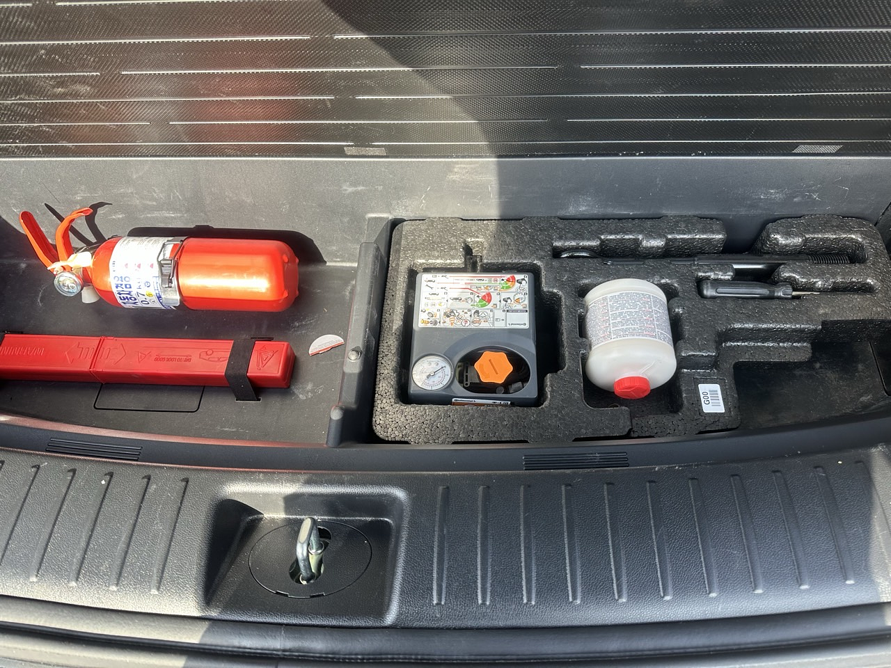 KIA SORENTO 2022 / 7PASAJEROS / PANTALLA /  DIESEL 2.2  / 2WD  29