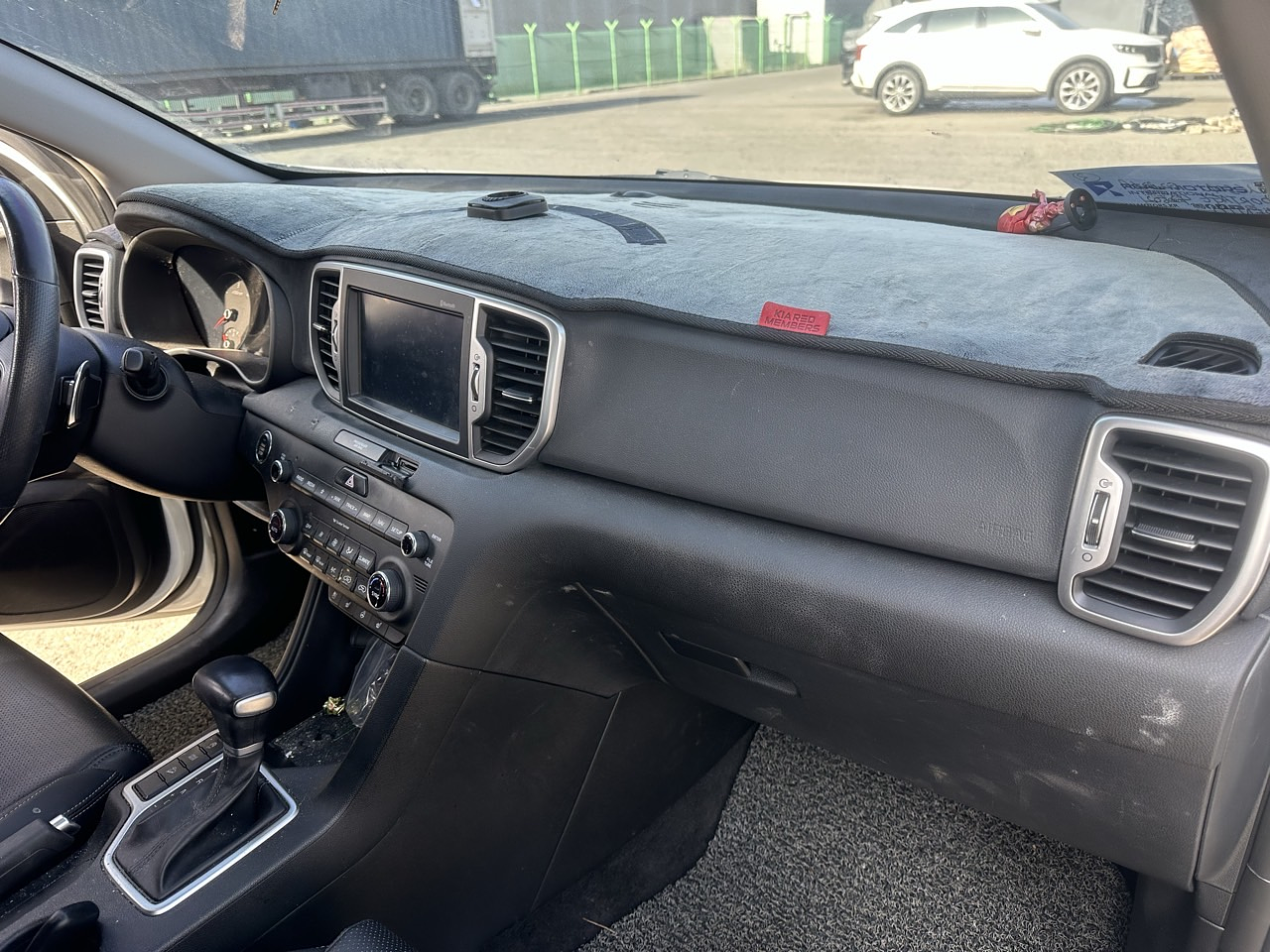 KIA SPORTAGE 2018 / SUNROOF / SMART KEY / DIESEL 1.7CC 18