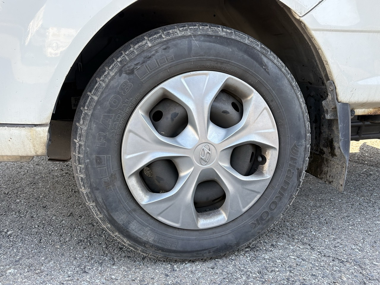 HYUNDAI PORTER 2013 1T / MECANICA / DIESEL 2.5 / FRIGORIFICO 42