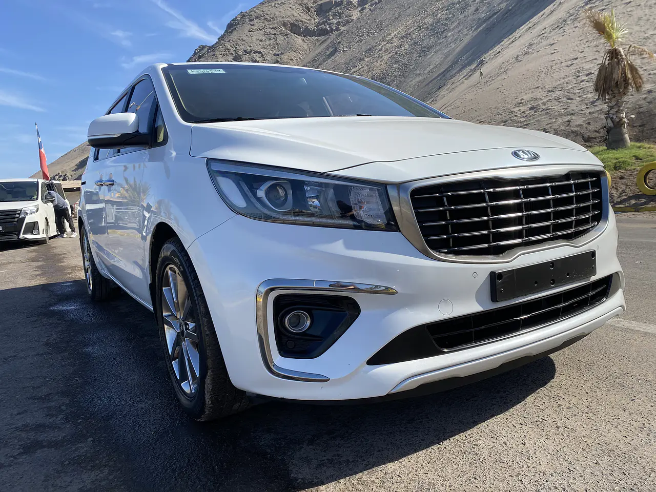 KIA CARNIVAL 2019 / 9PASAJEROS / DIESEL 2.2 / CAMARA R / P ELECTRICA 1