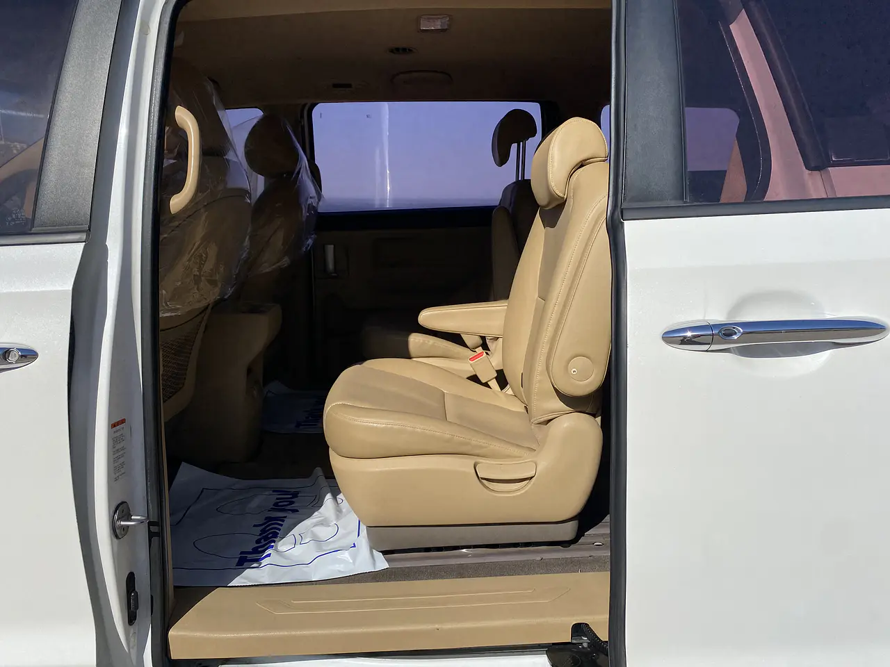 KIA CARNIVAL 2019 / 9PASAJEROS / DIESEL 2.2 / CAMARA R / P ELECTRICA 24