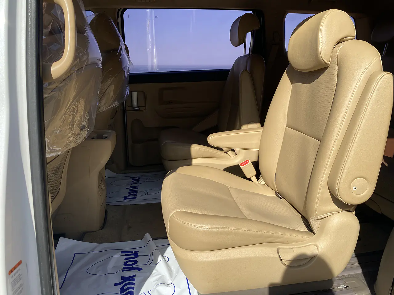 KIA CARNIVAL 2019 / 9PASAJEROS / DIESEL 2.2 / CAMARA R / P ELECTRICA 25