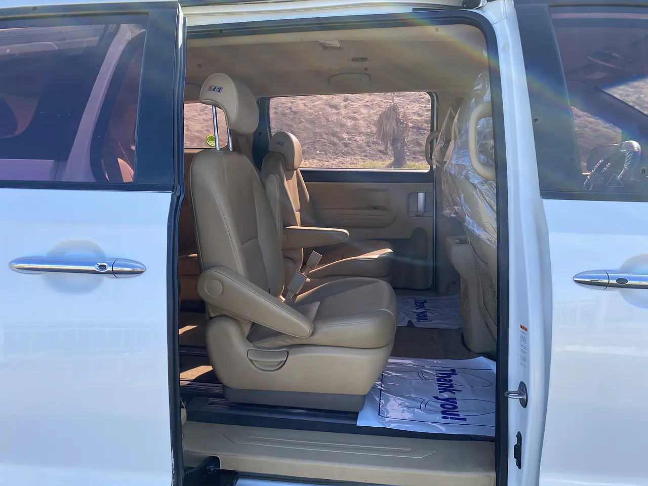 KIA CARNIVAL 2019 / 9PASAJEROS / DIESEL 2.2 / CAMARA R / P ELECTRICA 26