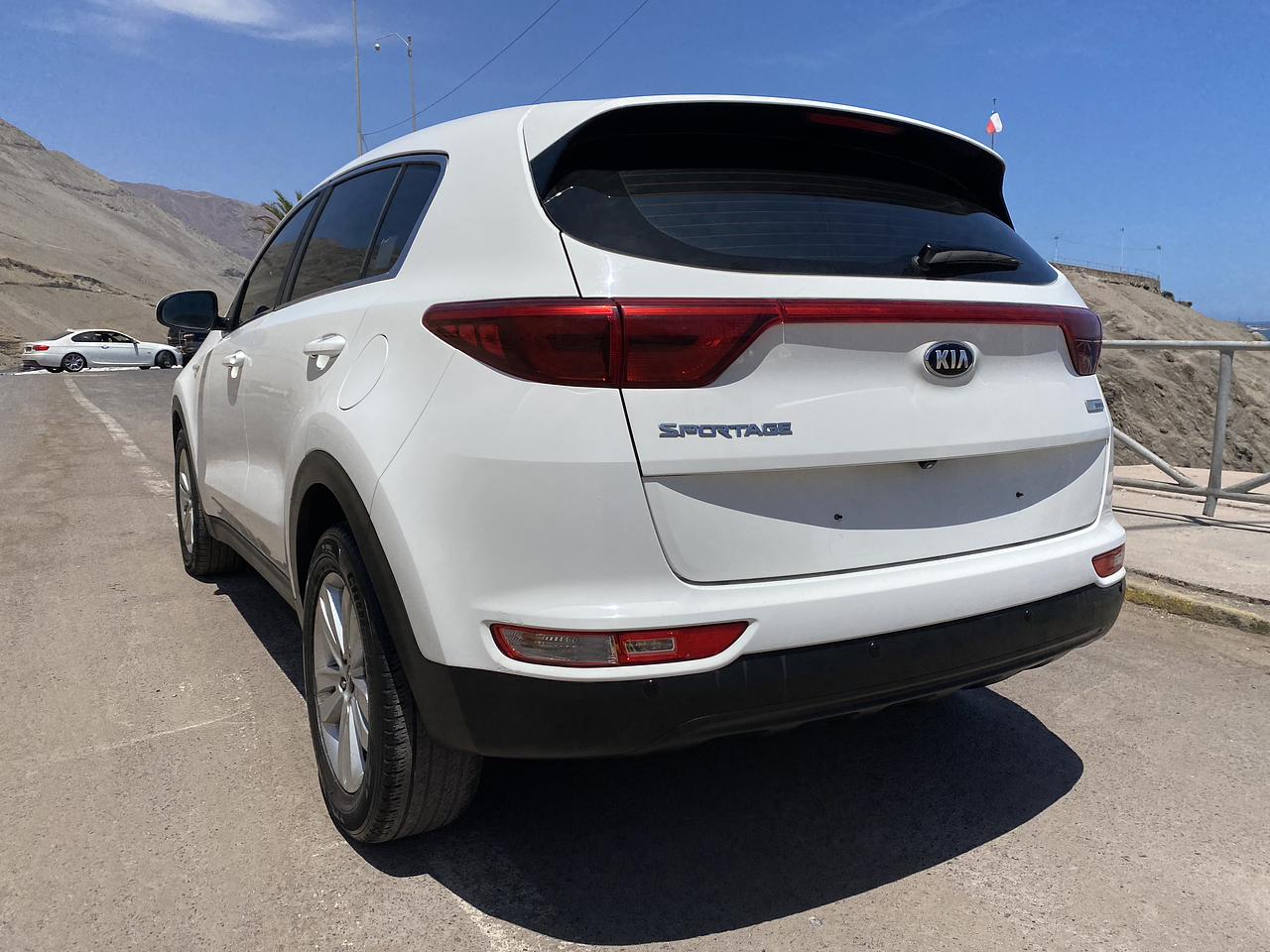 KIA SPORTAGE 2016 / CAMRA R / SMART KEY / DIESEL 1.7 CC 4