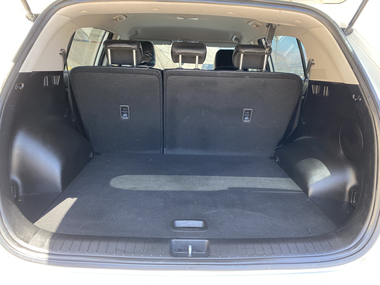 KIA SPORTAGE 2016 / CAMRA R / SMART KEY / DIESEL 1.7 CC 29