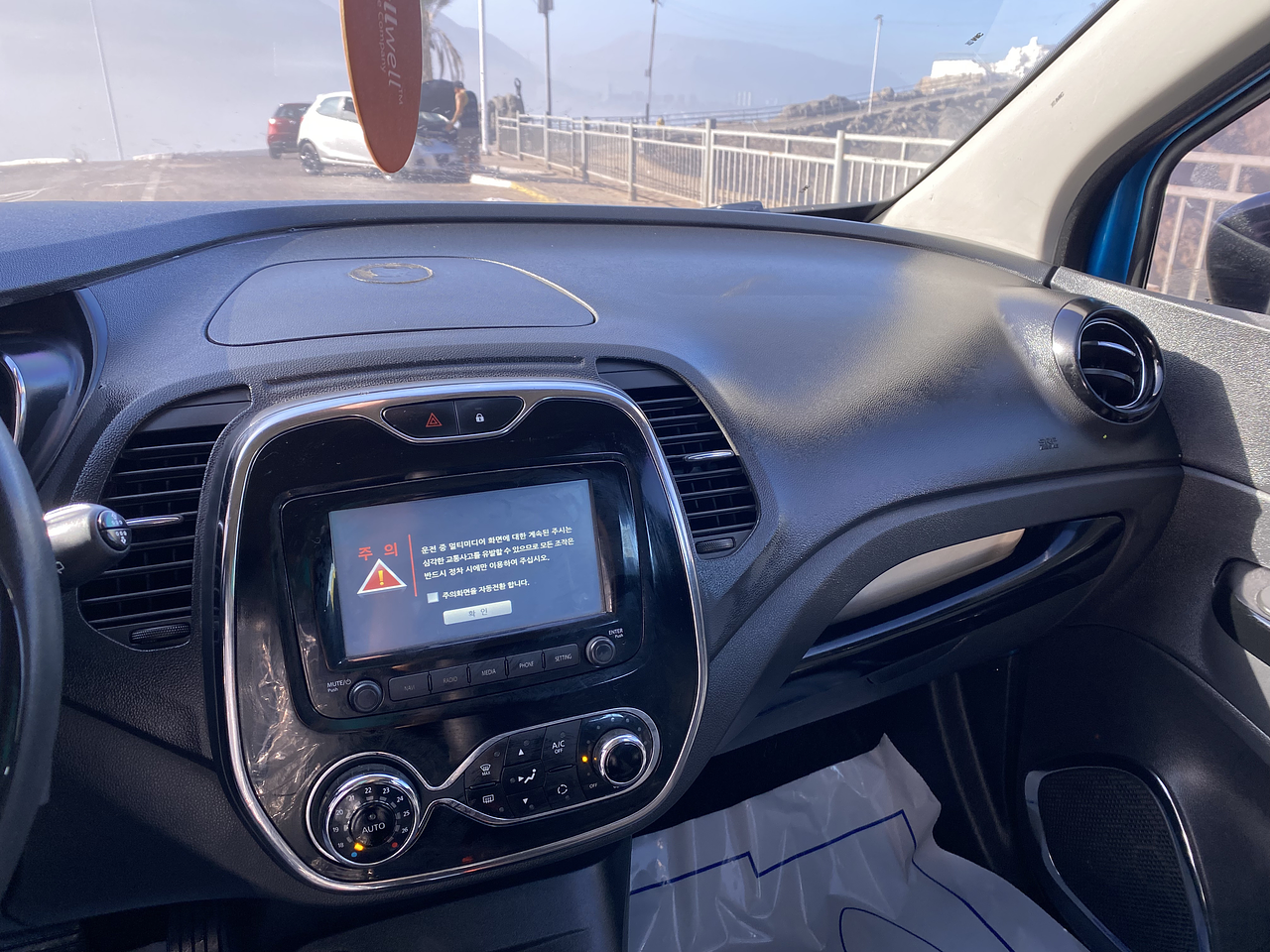 SAMSUNG QM3 (RENAULT CAPTUR) 2017 / DIESEL  14